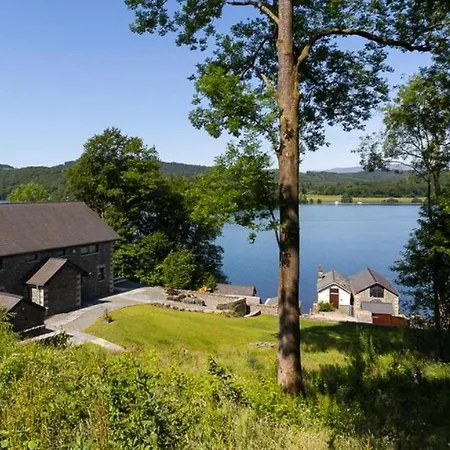 Lakeside At Louper Weir